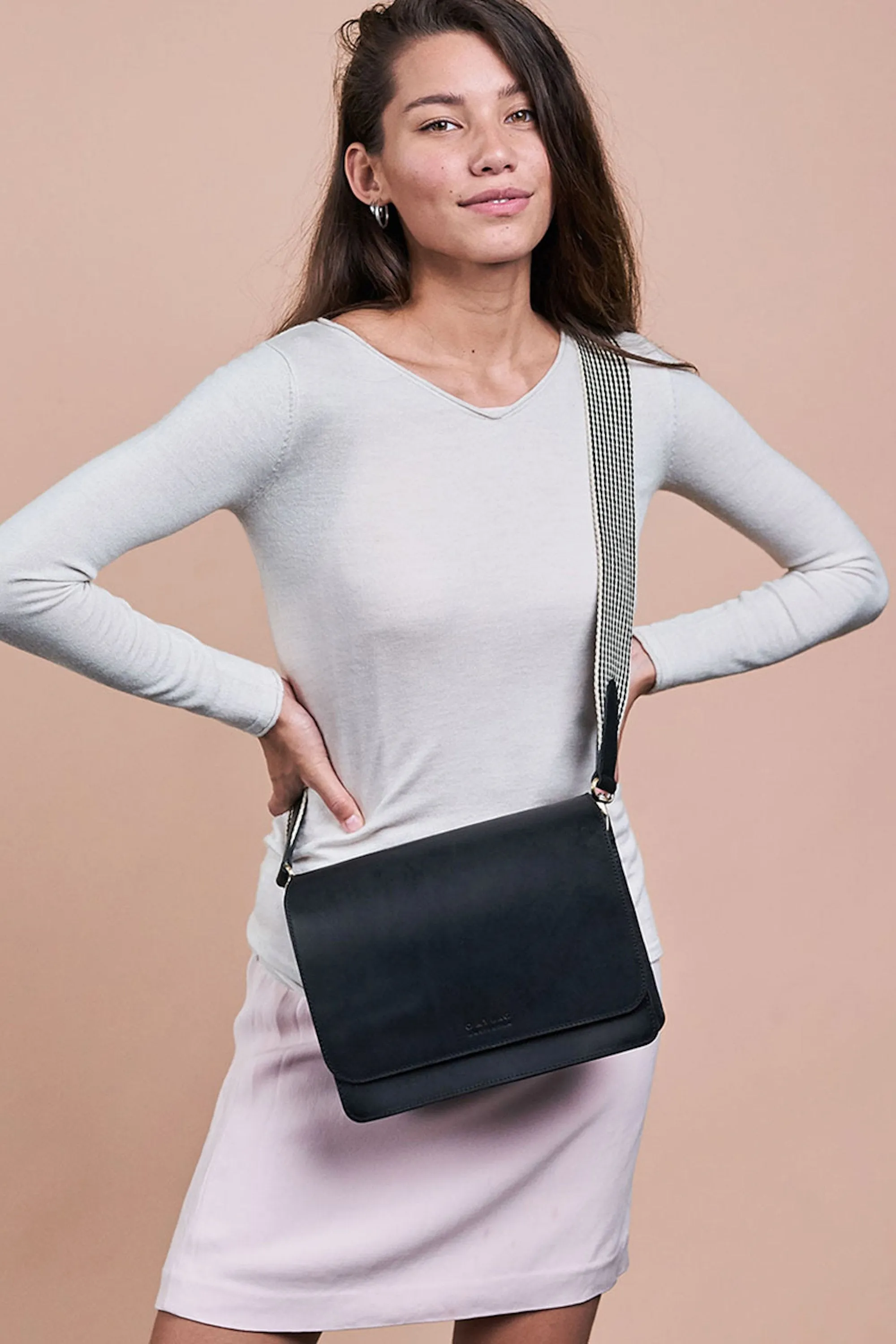 audrey black classic leather