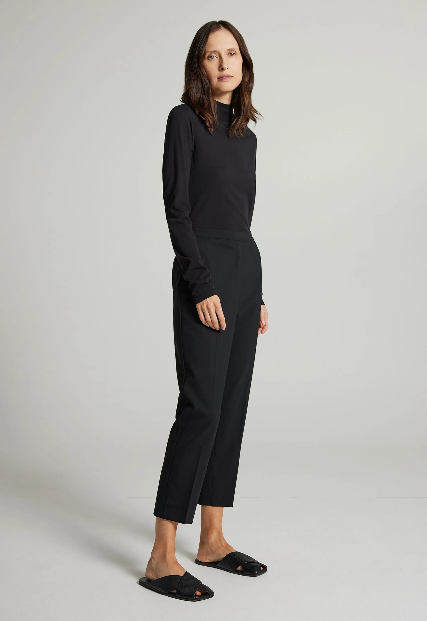 Gio Pant Black