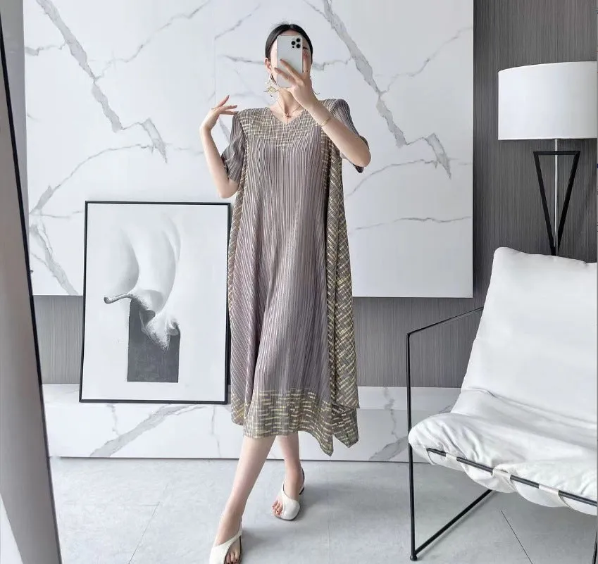 Hot Sale 58% OFFMiyake Vintage Print Pleated Dress