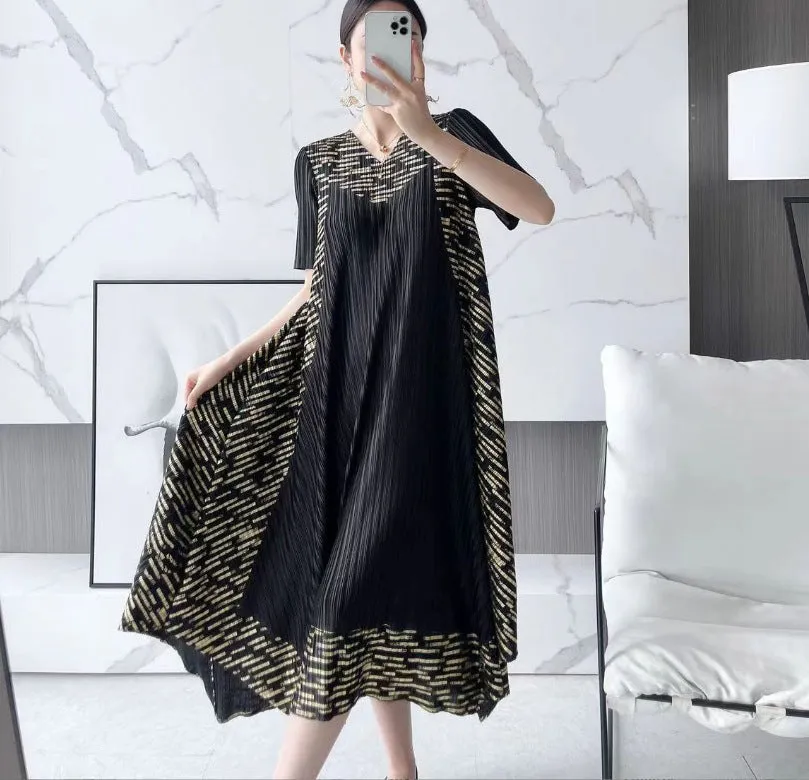 Hot Sale 58% OFFMiyake Vintage Print Pleated Dress
