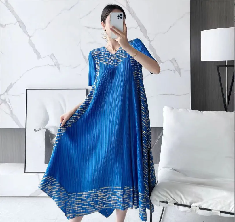 Hot Sale 58% OFFMiyake Vintage Print Pleated Dress
