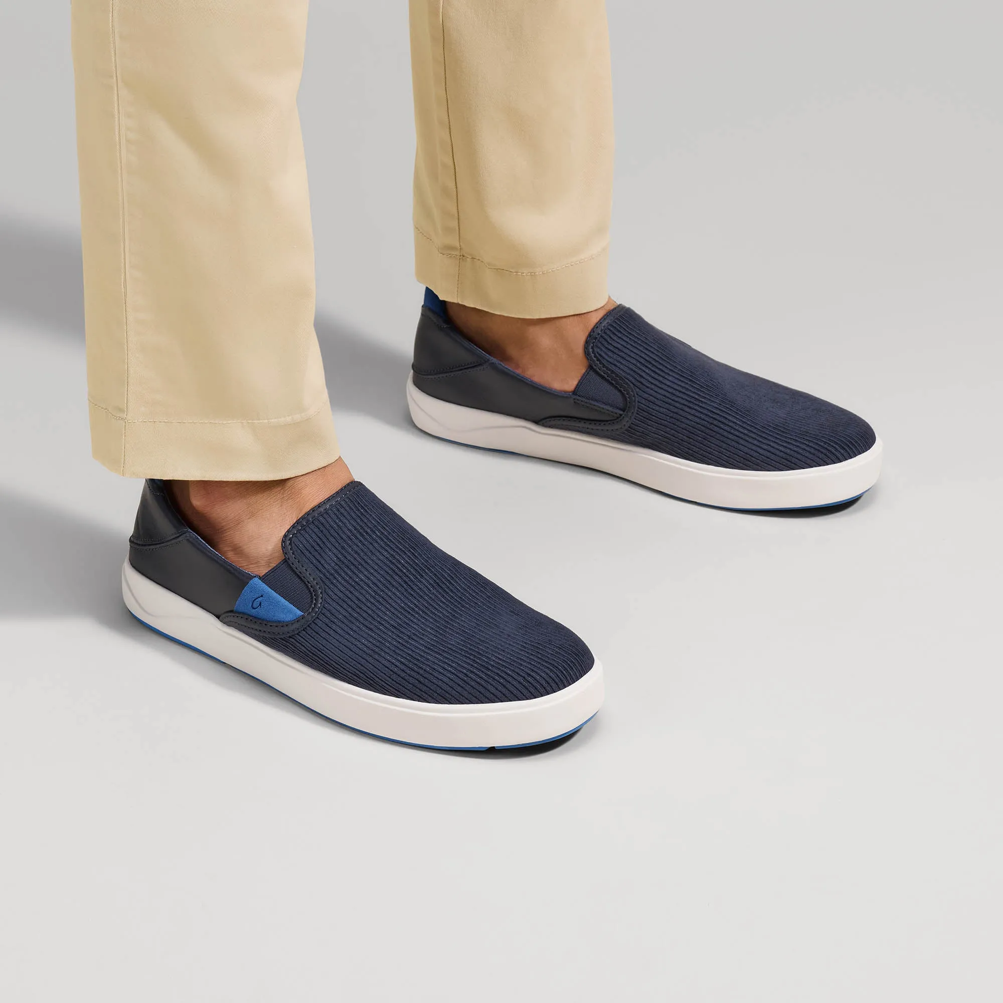 Laeahi Kapa - Trench Blue / Channel Blue