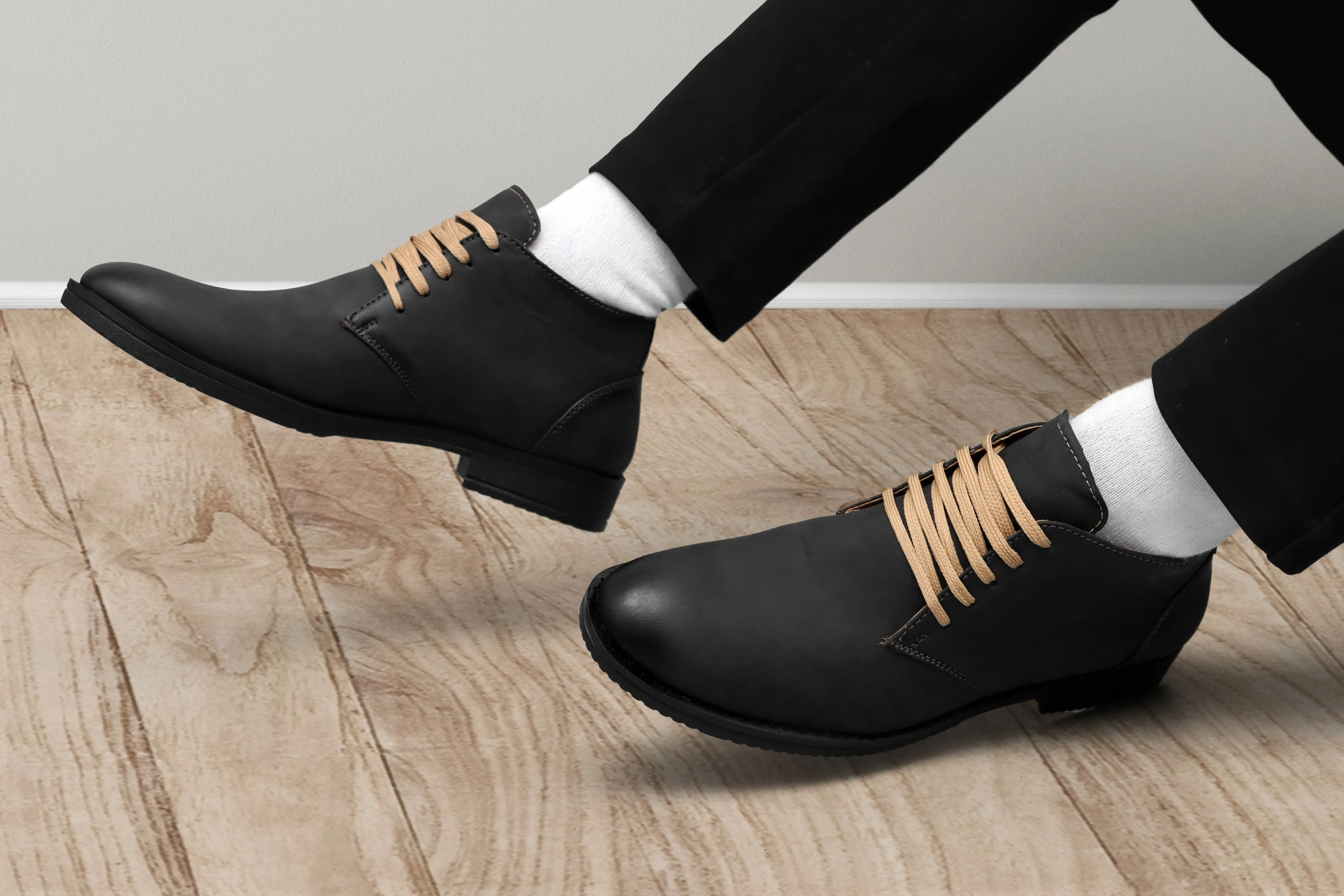 Toro Blu Men's Chukka Boots